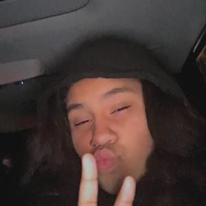 Meet your Posher, Myrahcle